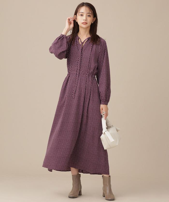 セール 30%OFF】幾何学ドット柄リボンタイワンピース 長袖 セール 30%OFF】幾何学ドット柄リボンタイワンピース 長袖