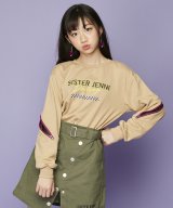 ベージュ