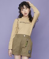 ベージュ