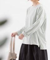 ミントグリーン