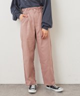 ピンク