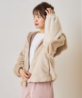 グレージュ