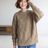 ベージュ