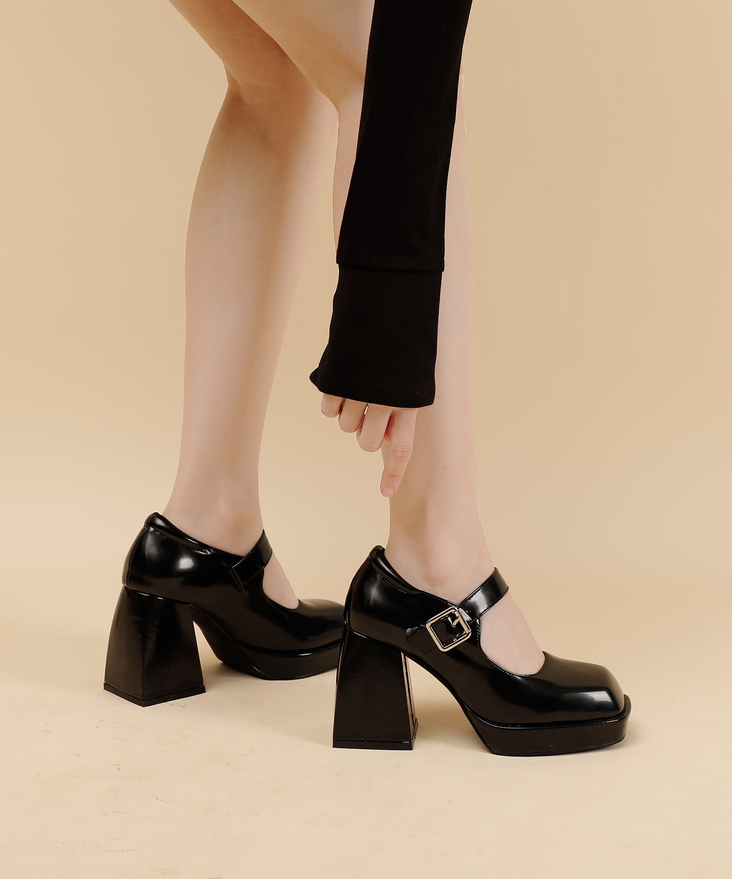 爆売り! 新品 パメオポーズ 厚底 パンプス unif YRU GVGV bubbles - 靴/シューズ 爆売り! 新品 パメオポーズ 厚底 パンプス unif YRU GVGV bubbles - 靴/シューズ