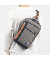 MOUSTACHE/ムスタッシュ MOUSTACHE ムスタッシュ ボディバッグ MOUSTACHE MDP スリングバッグ ワンショルダーバッグ 斜めがけ 縦型 A4 旅行 通勤/504333514