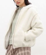 アイボリー