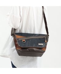 MOUSTACHE/ムスタッシュ MOUSTACHE ムスタッシュ ショルダーバッグ MOUSTACHE VHW ショルダー バッグ フラップ 斜めがけ 斜めがけバッグ B5 ブラ/504346426