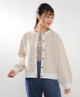 ベージュ