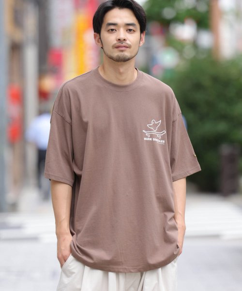 セール Mark Gonzales マーク ゴンザレス スケーターエンジェルバックプリントtシャツ Mark Gonzales Mark Gonzales D Fashion