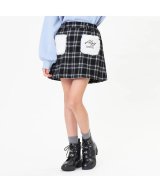 ブラック