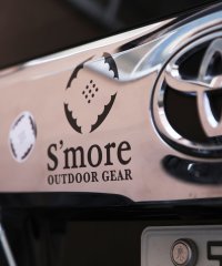 S'more/スモア S'more 【smore】S'more / Logo Sticker ステッカー アウトドア/504392383
