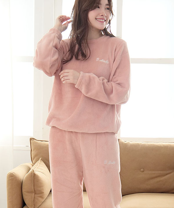 ピンクピンクピンク PINK PINK PINK ふわふわあったか高保湿上下 ピンクピンクピンク PINK PINK PINK ふわふわあったか高保湿上下