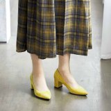 イエロースエード
