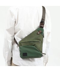 MOUSTACHE/ムスタッシュ MOUSTACHE ムスタッシュ ボディバッグ MOUSTACHE JUO 2WAY ショルダーバッグ 斜めがけ ワンショルダー バッグ 薄マチ /504405887