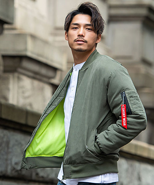 ビッチ VICCI VICCI ポリピーチMAー1ジャケット メンズ 中綿入り ビッチ VICCI VICCI ポリピーチMAー1ジャケット メンズ 中綿入り