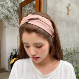 ピンク