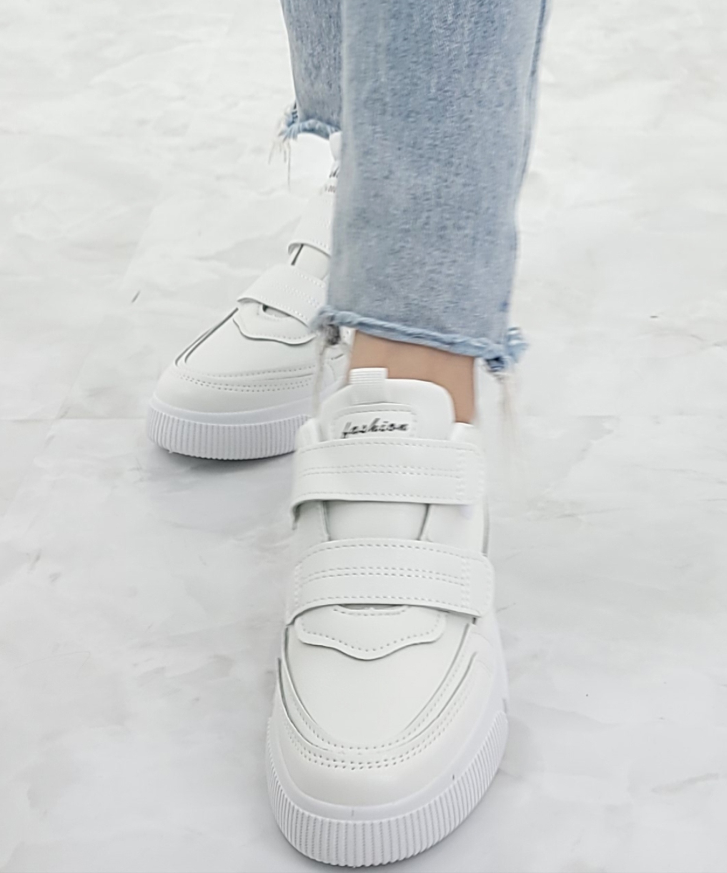 スニーカー(ホワイト・白色)のファッション通販 - d fashion