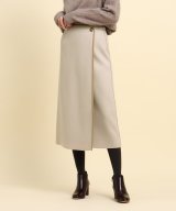 ライトベージュ(051)