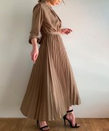 グレージュ