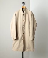 ベージュ