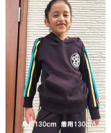ブラック