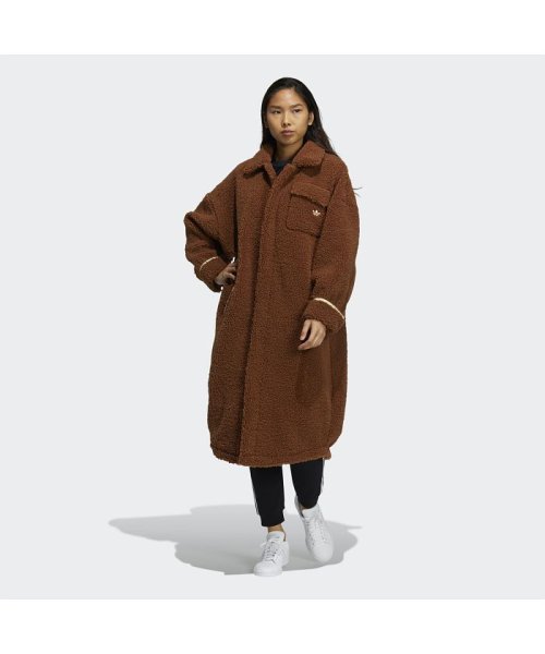 BLACKPINK JENNIE 着用商品 アディカラー シェルパ ジャケット