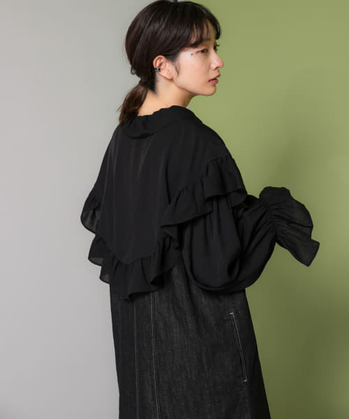 KBF - KBF フリルネックブラウス クーポン】【セール 20%OFF】フリルディティールブラウス