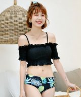 ブラック