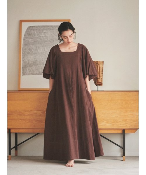 【emmi atelier】コットンボリュームワンピース