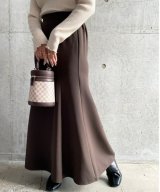 ブラウン