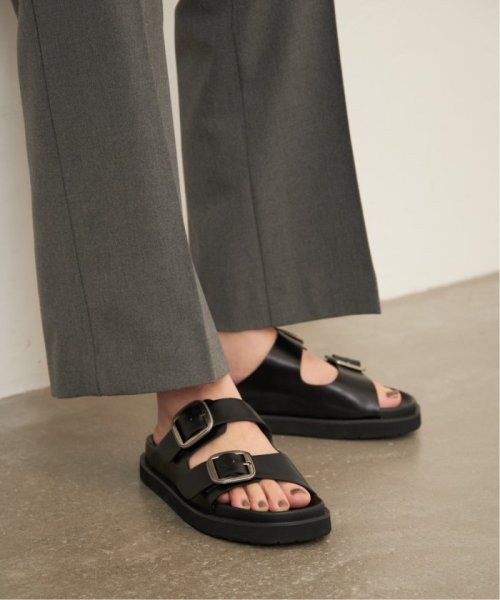 GRISE レザーアツゾコバックルサンダル