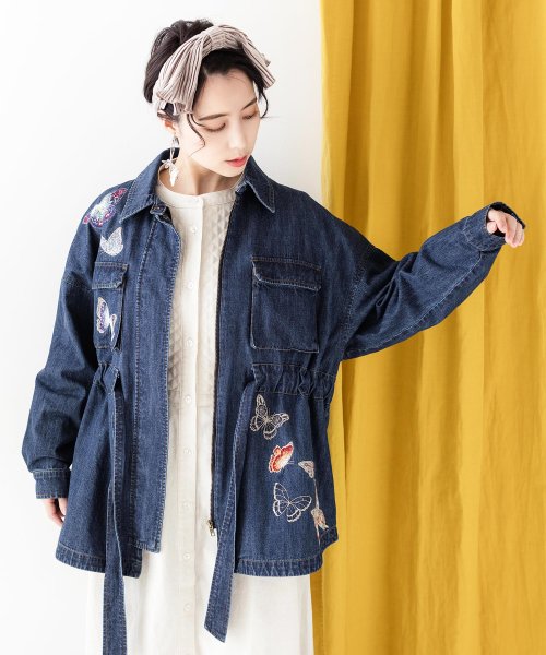 蝶刺繍シャツコート