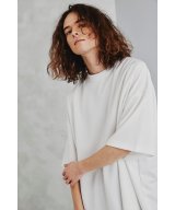 ホワイト(001)