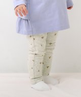 ライトベージュ