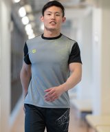 ストーングレー×ブラック