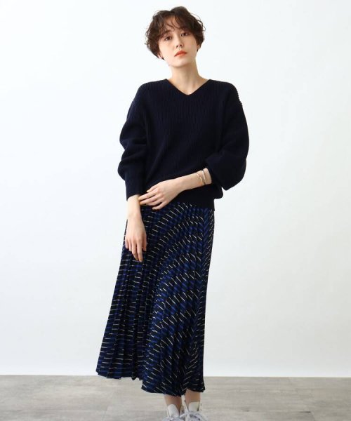 【2点セット/洗える】Vネックニット＆プリーツスカート セットアップ