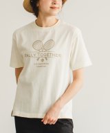 アイボリー