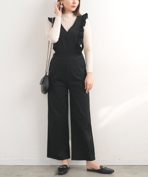 オールインワン サロペット Vネック フリル ワイドパンツ 大人かわいい 韓国 ファッション   ショルダーフリルVネックオールインワン(504527700)  | フューティアランド(futier land) - d fashion
