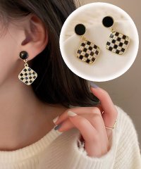 shoppinggo/ピアス 四角 揺れる キラキラ かわいい パールピアス 人気アクセサリー イヤリング 二次会 結婚式/504533066