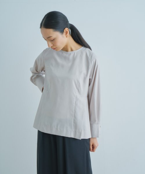 「WHYTO. / ホワイト」プリーツブラウス"Pleats Blouse"