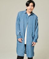 ブルー