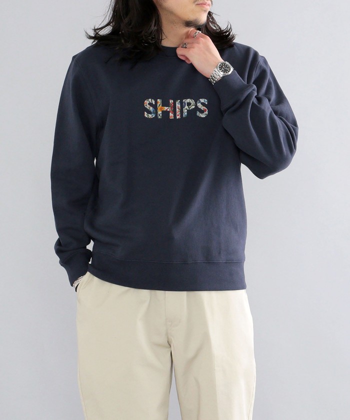 SHIPS: LIBERTY プリント SHIPS ロゴ ユニセックス クルーネック 