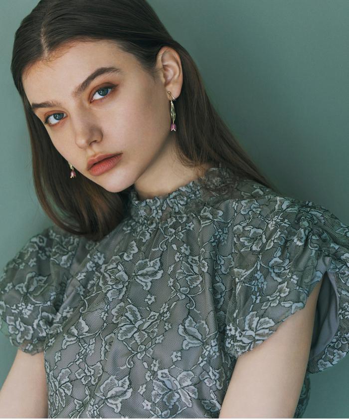 JILL by JILLSTUART - レースオフショルブラウス JILL by JILL STUART（ジルバイジルスチュアート）の「◇バイ