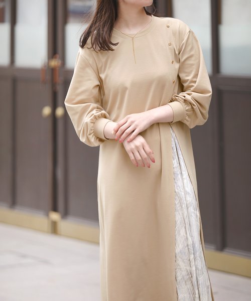 セール ボタン付スリットプリーツワンピース ブージュルード Bou Jeloud D Fashion セール ボタン付スリットプリーツワンピース ブージュルード Bou Jeloud D Fashion