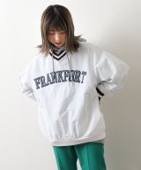 オフホワイト
