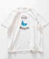 ホワイト