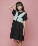 ブラック