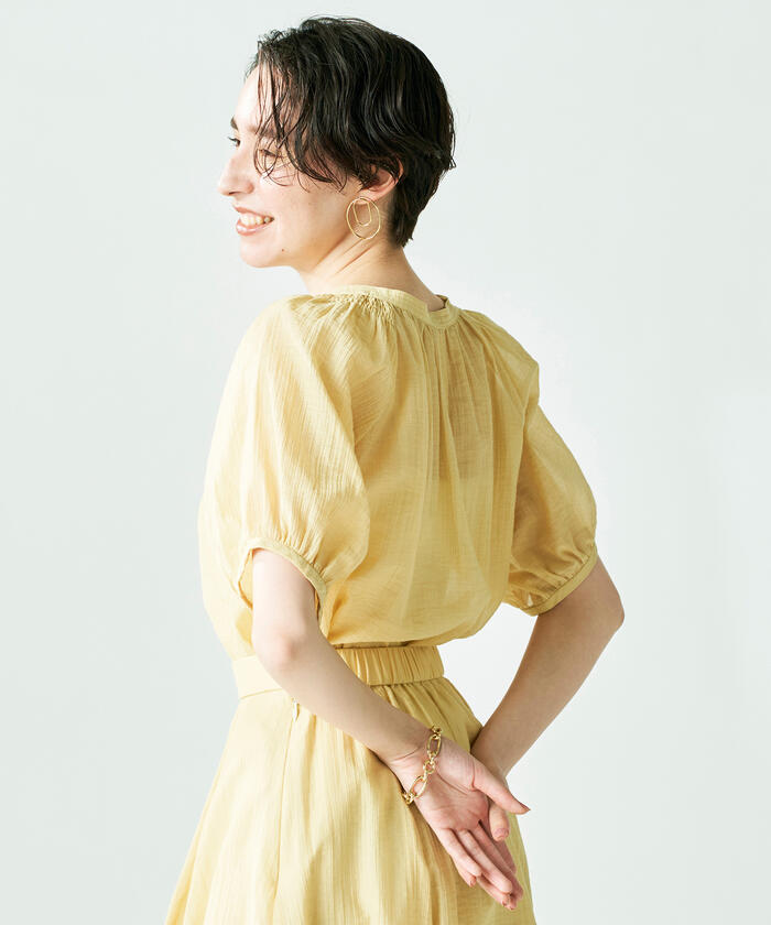 NOLLEY'S 2WAYパール釦パフスリーブブラウス グリーン 24AW NOLLEY'S 2WAYパール釦パフスリーブブラウス グリーン 24AW
