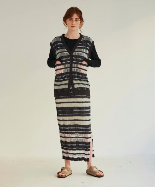 Shear Check Skirt