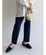ネイビー